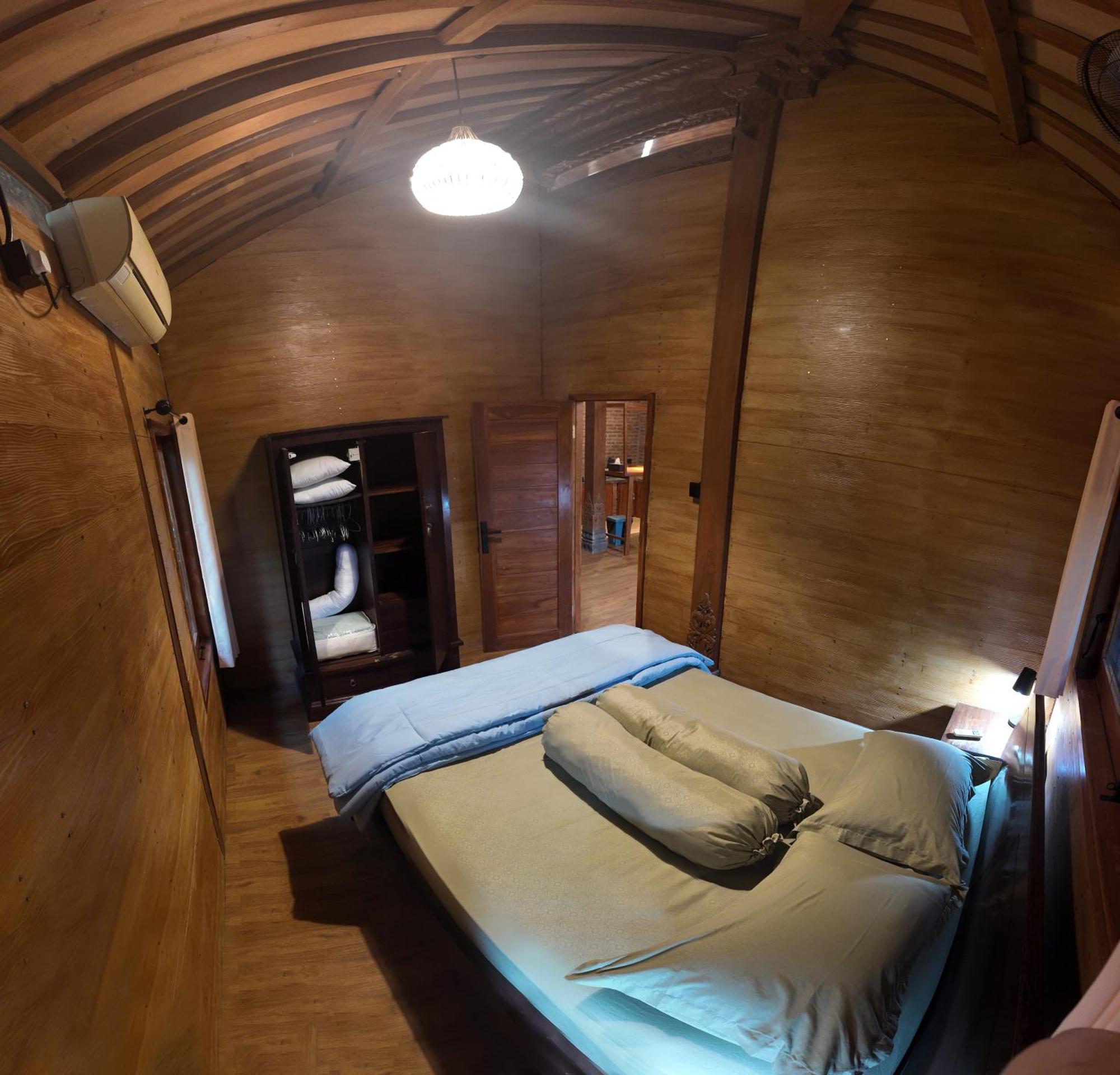 Private Joglo In Heart Of Sanur Villa ภายนอก รูปภาพ
